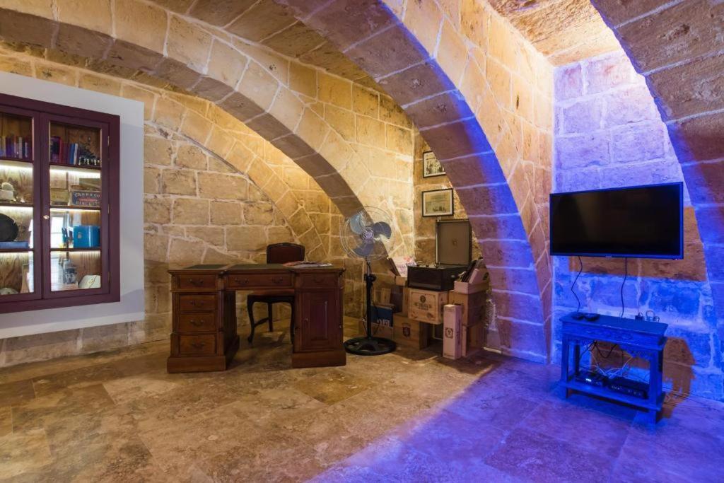 Heritage Apartment La Valette Extérieur photo